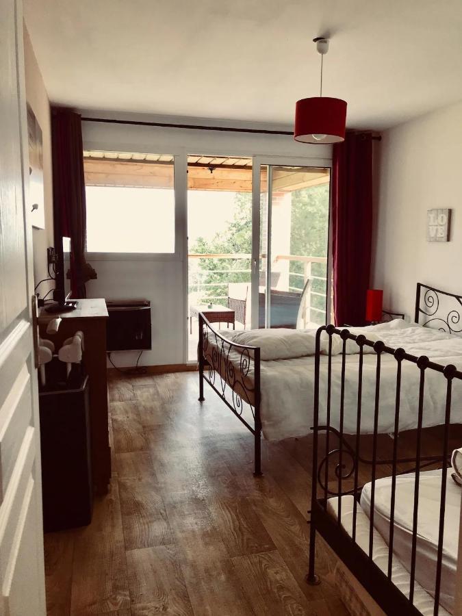 Les Gites De La Maison Lierue Thiron-Gardais Exteriör bild